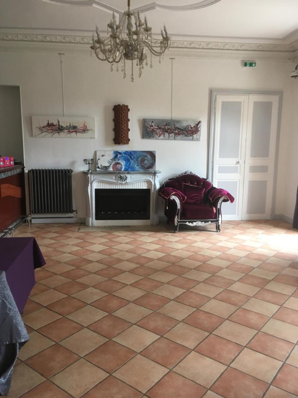 Chateau Nevers Bed and Breakfast Varennes-Vauzelles Buitenkant foto